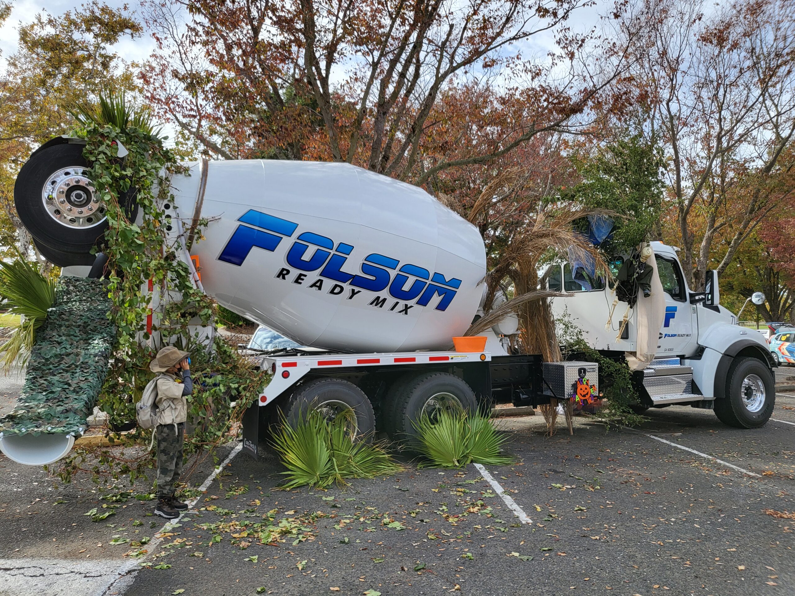 Folsom Ready Mix Joins Trunk or Treat Halloween at Hagan Event!